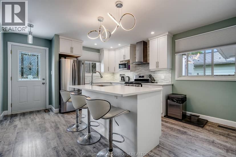 14 Greenbriar Trail — photo 3 of 40