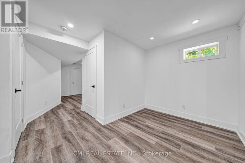 21 Scotia Road — photo 38 of 40