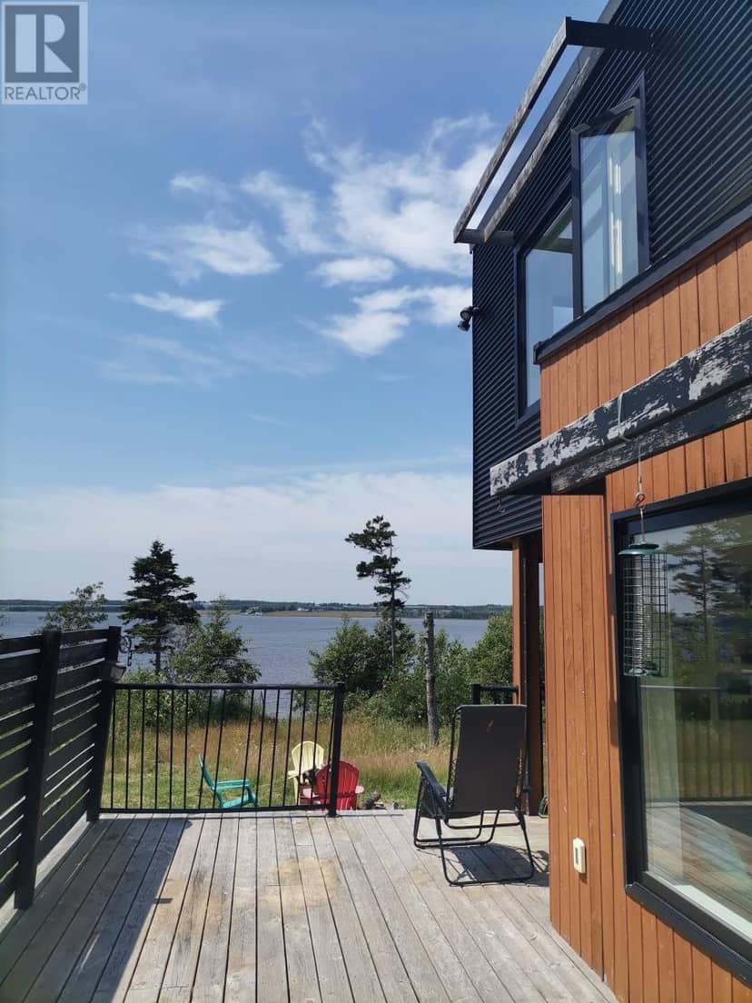 101 RIVERBANK Drive, Stratford, photo 4