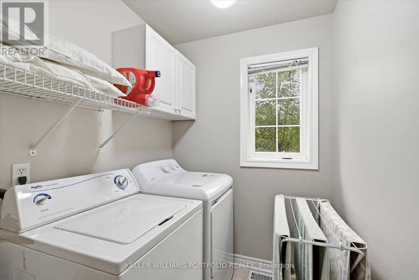 2153 Meadowglen Drive — photo 39 of 40