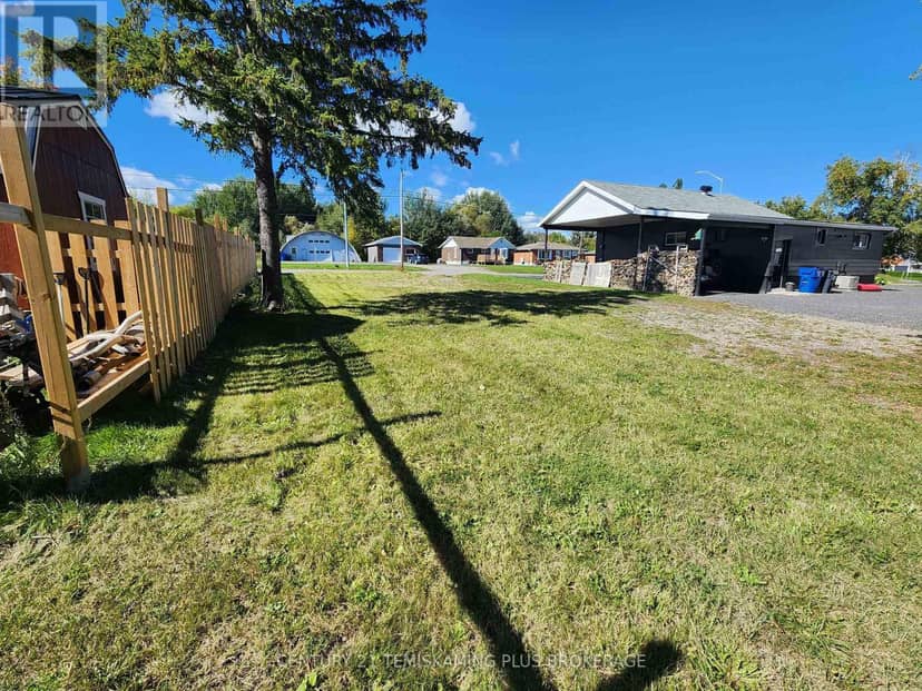 Lt 146 Rorke Avenue — photo 10 of 10