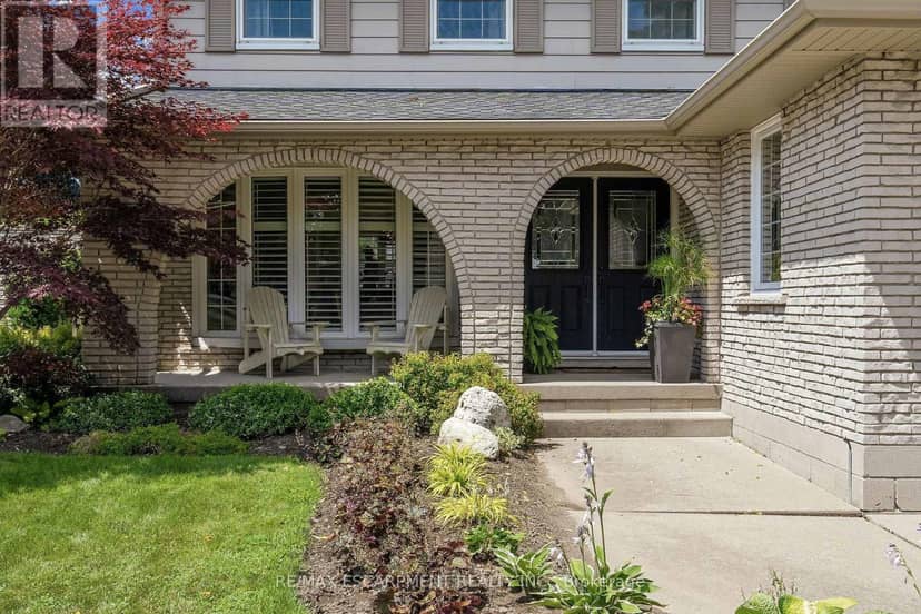 105 San Fernando Drive, Hamilton, photo 3