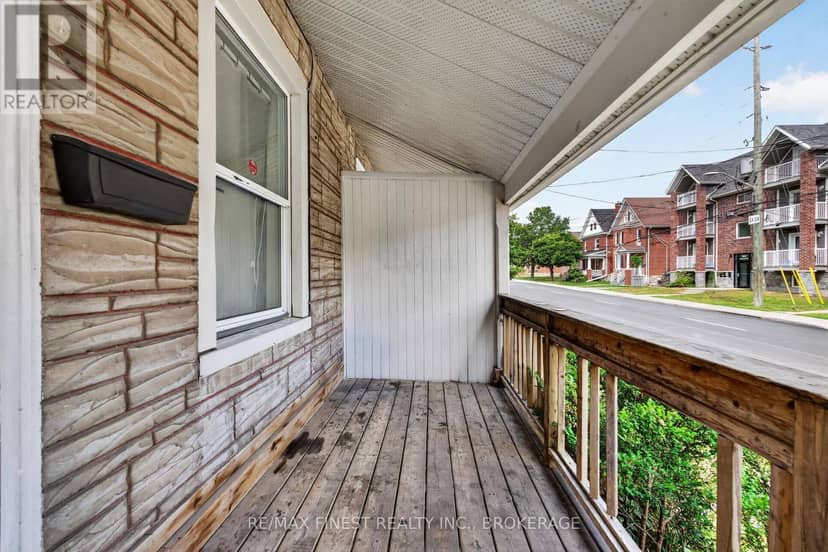 358 Johnson Street — photo 3 of 32