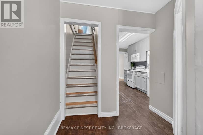 358 Johnson Street — photo 5 of 32