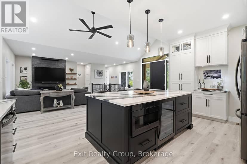 16 Newpierce Drive — photo 10 of 40