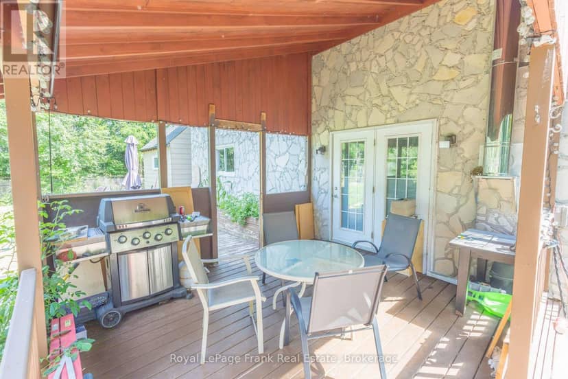 2477 Pigeon Lake Road — photo 3 of 40