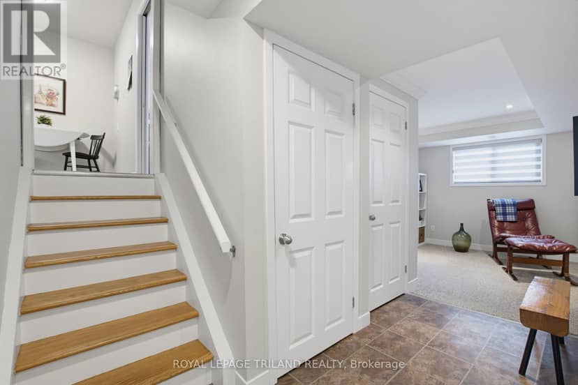 1463 Glenora Drive — photo 24 of 40