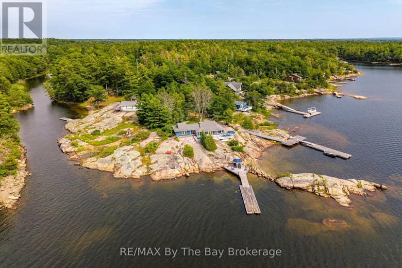 6686 Island 1040/LITTLE Beausoleil Island — photo 1 of 40