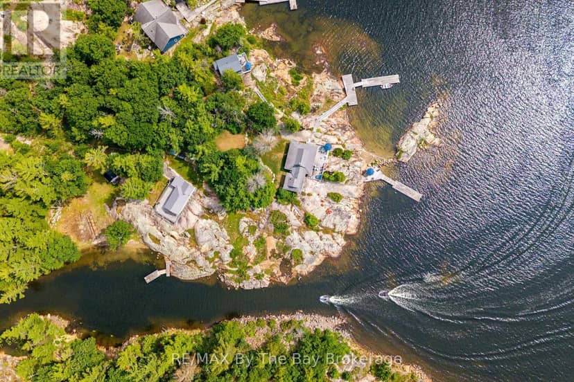 6686 Island 1040/LITTLE Beausoleil Island — photo 3 of 40