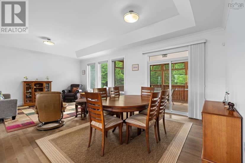 156 Magenta Drive — photo 18 of 40