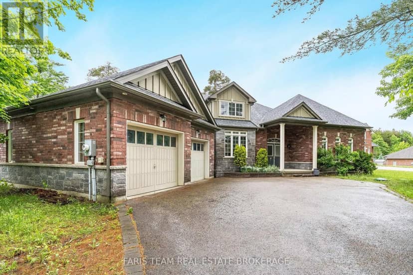 4 Diamond Valley Drive, Oro-Medonte