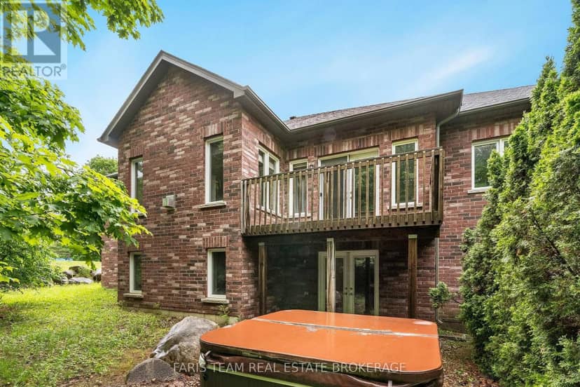 4 Diamond Valley Drive — photo 36 of 40