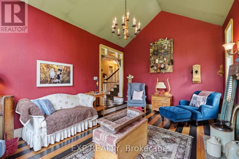 1259 Randboro Crescent — photo 9 of 40