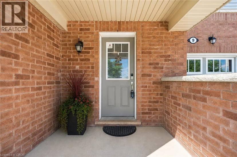 9 OUTLOOK Terrace — photo 2 of 26