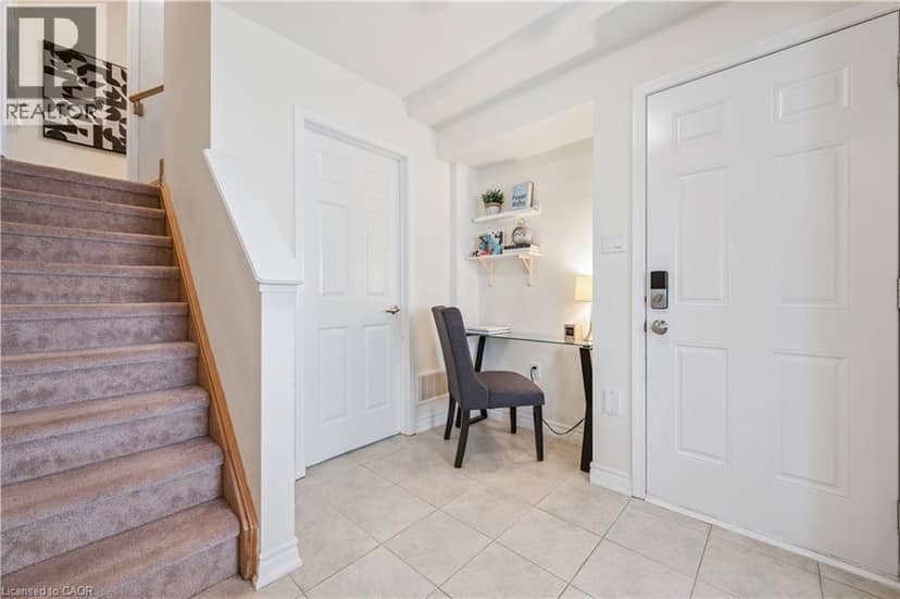 9 OUTLOOK Terrace — photo 4 of 26