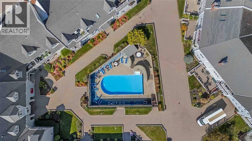 1520 VENETIAN BOULEVARD Unit# M-212 — photo 28 of 32