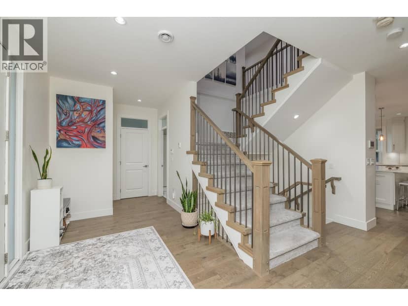 1025 RANCH PARK WAY, Coquitlam, photo 6