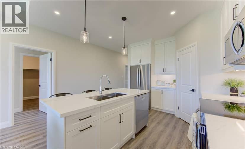 112 BEDELL Drive — photo 14 of 22
