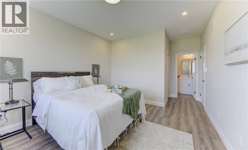 112 BEDELL Drive — photo 18 of 22