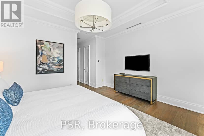 4804 - 311 Bay Street — photo 14 of 29