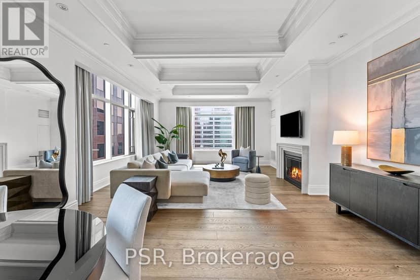 4804 - 311 Bay Street — photo 2 of 29