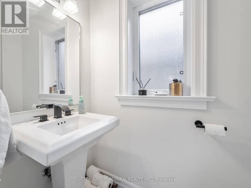70 Lake Shore Drive — photo 19 of 40