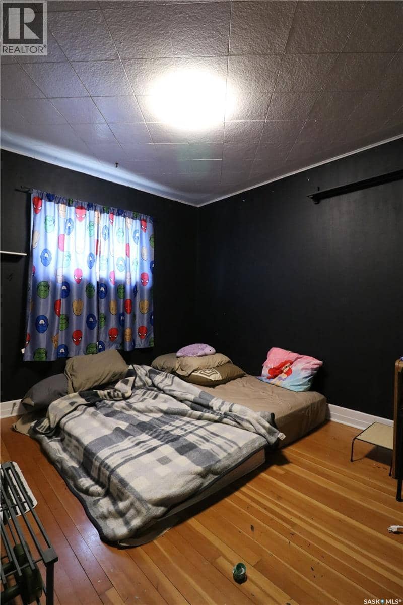 111 Henderson STREET — photo 18 of 40