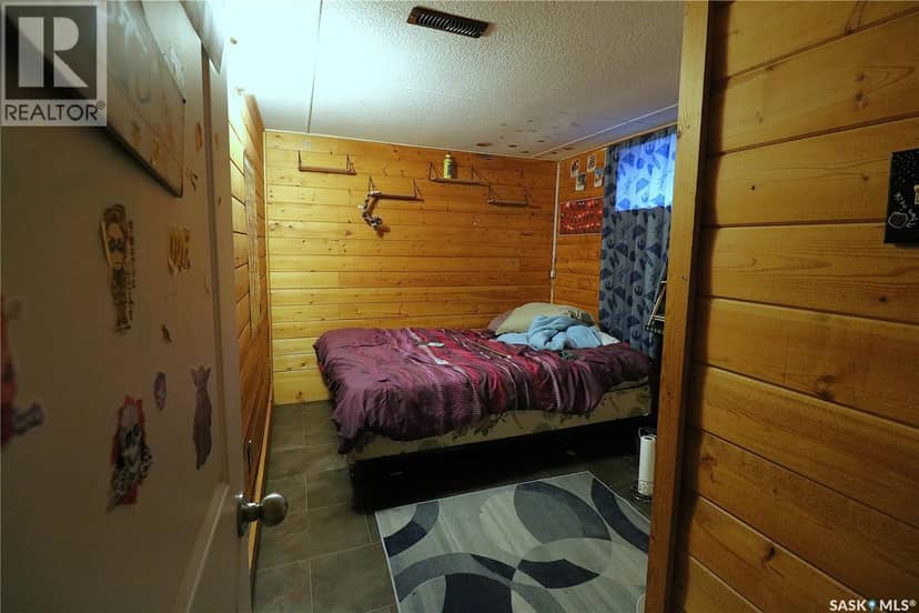 111 Henderson STREET — photo 25 of 40