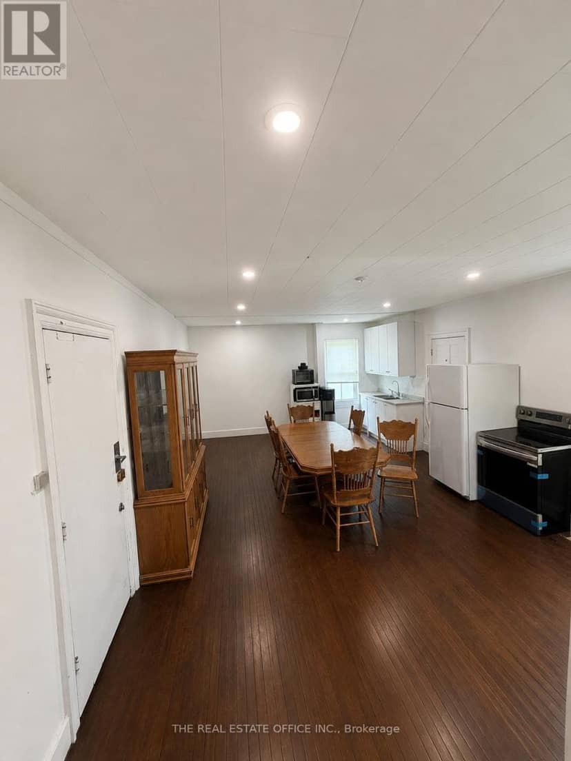 43 Clovelly Cove Road — photo 8 of 23