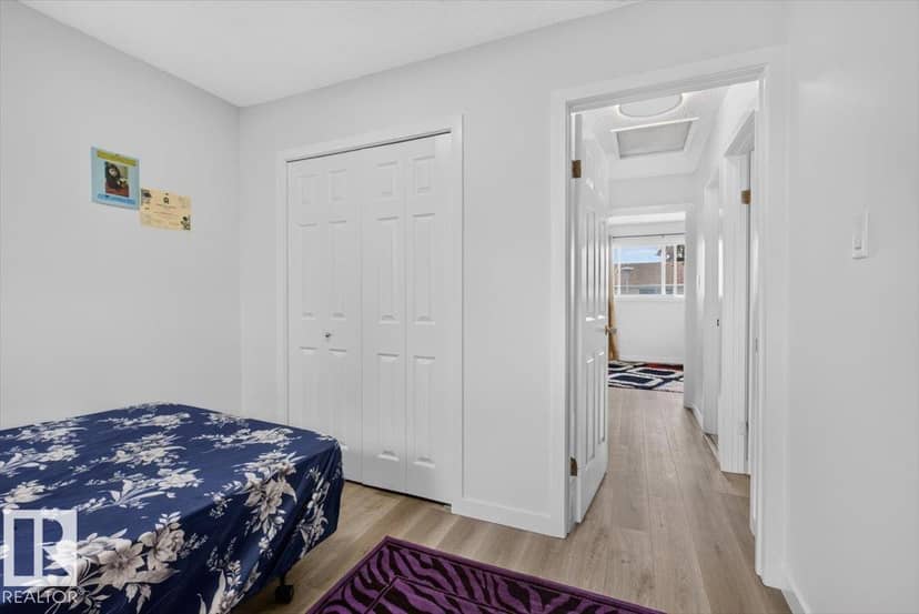 1096 Millbourne Rd E NW — photo 29 of 39