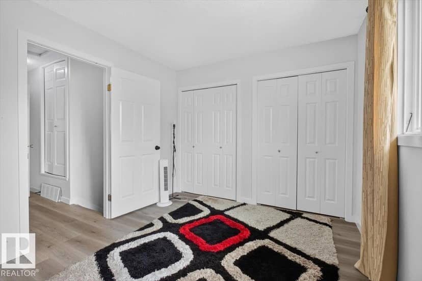 1096 Millbourne Rd E NW — photo 32 of 39