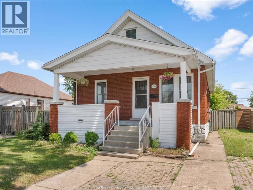1794 Hall Avenue — photo 3 of 39