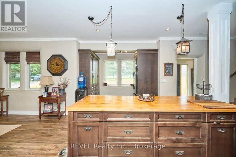 9695 Grassy Brook Road — photo 23 of 40