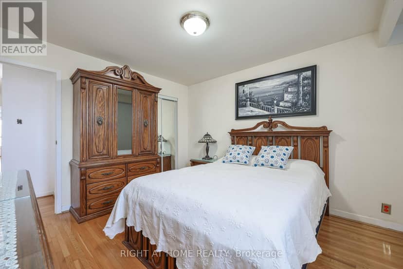 25 Larchwood Road — photo 19 of 40