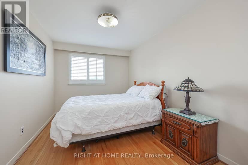25 Larchwood Road — photo 23 of 40