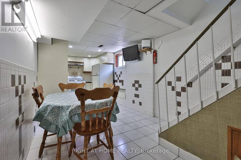 25 Larchwood Road — photo 30 of 40