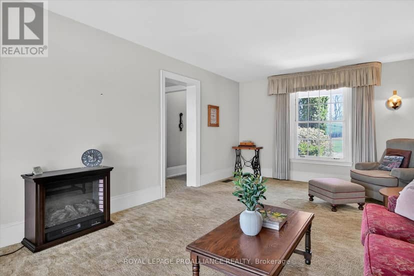 1285 Brealey Drive — photo 14 of 40
