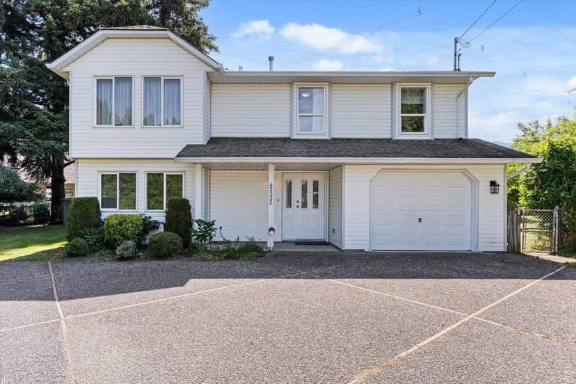 45322 BALMORAL AVENUE, Sardis South, Chilliwack