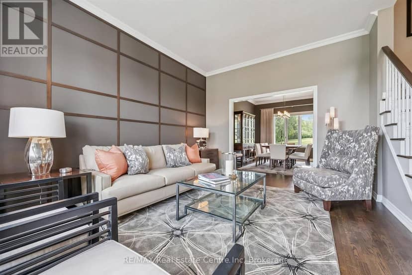 12 Telfer Glen Street — photo 7 of 35