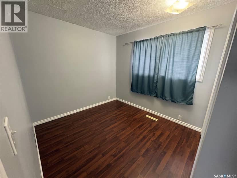 222 1st STREET NE — photo 11 of 31