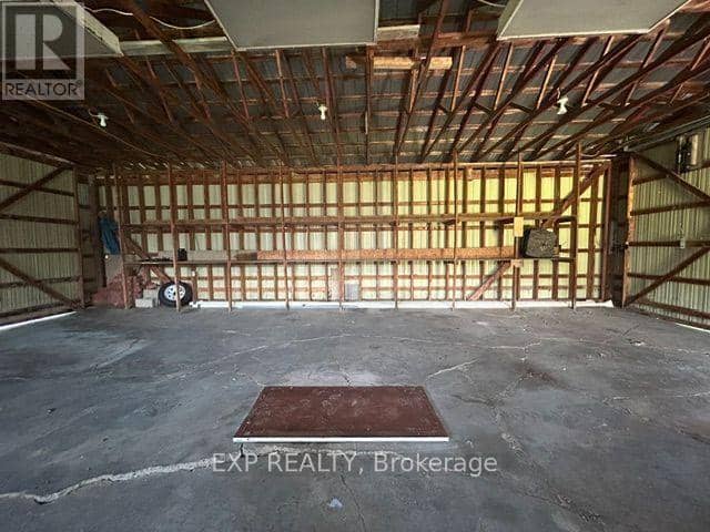 9327 Cooper Hill Road — photo 34 of 39