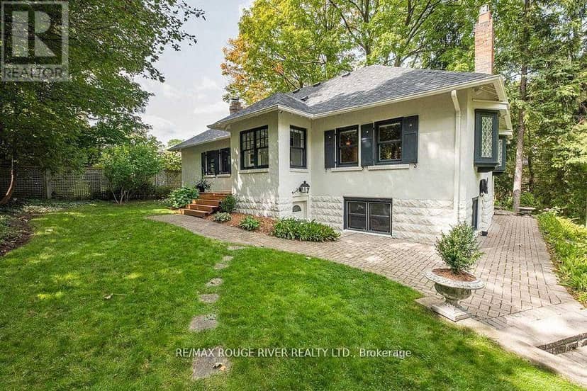 11 Donwoods Drive, Toronto, photo 3