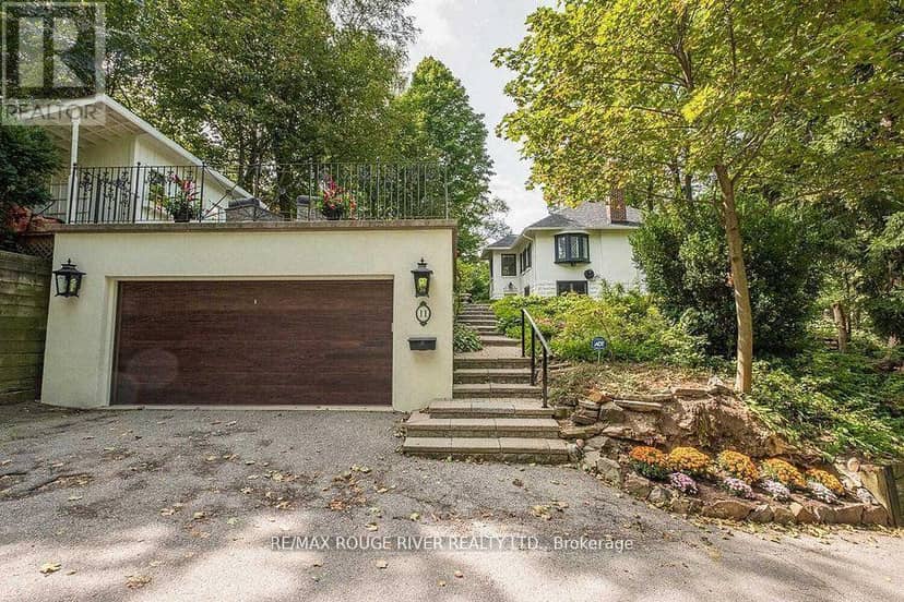 11 Donwoods Drive, Toronto, photo 4