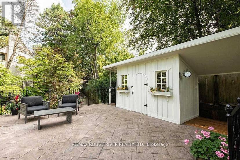 11 Donwoods Drive, Toronto, photo 8