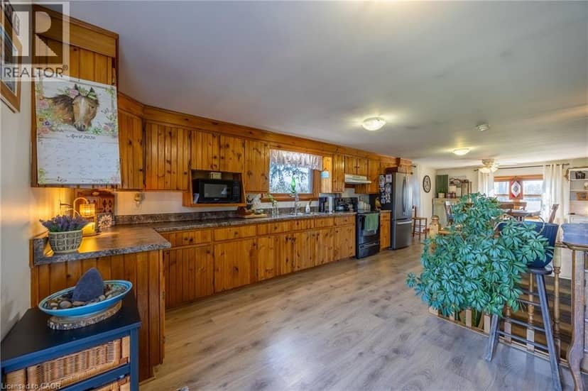 282 TOWNLINE Street, St. Williams, photo 8