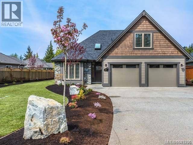 928 Ridgeline Blvd — photo 1 of 40