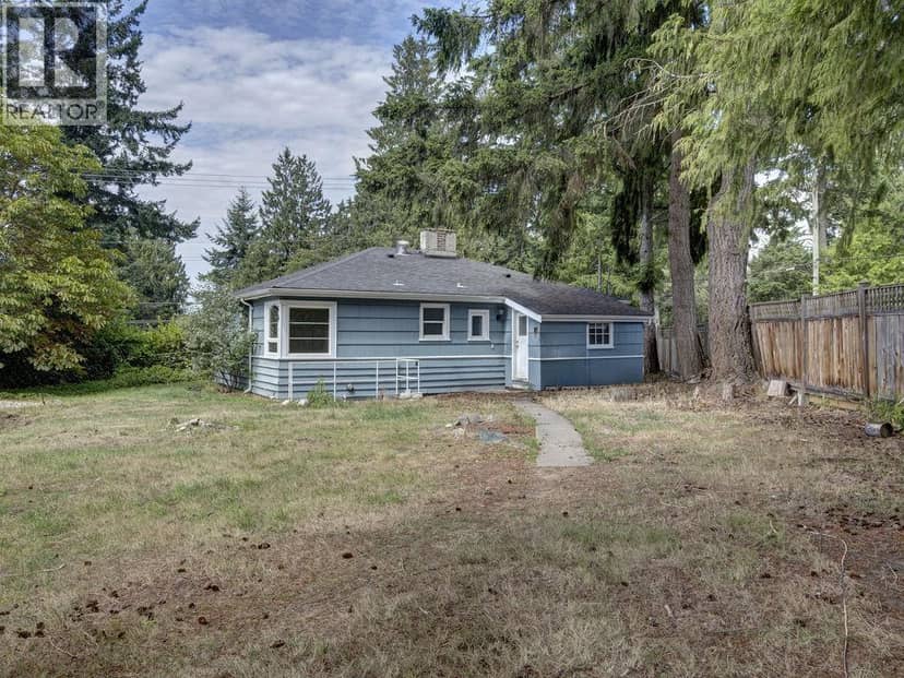 5724 PORPOISE BAY ROAD, Sechelt, photo 4