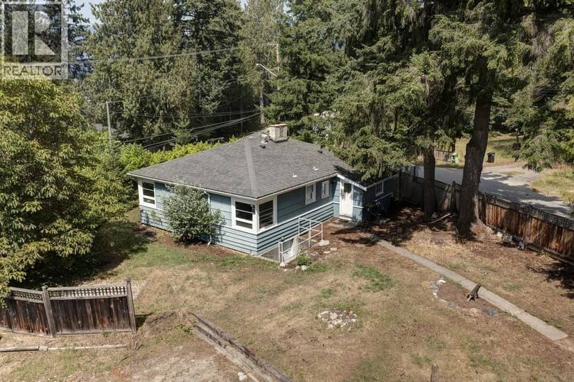 5724 PORPOISE BAY ROAD, Sechelt, photo 7