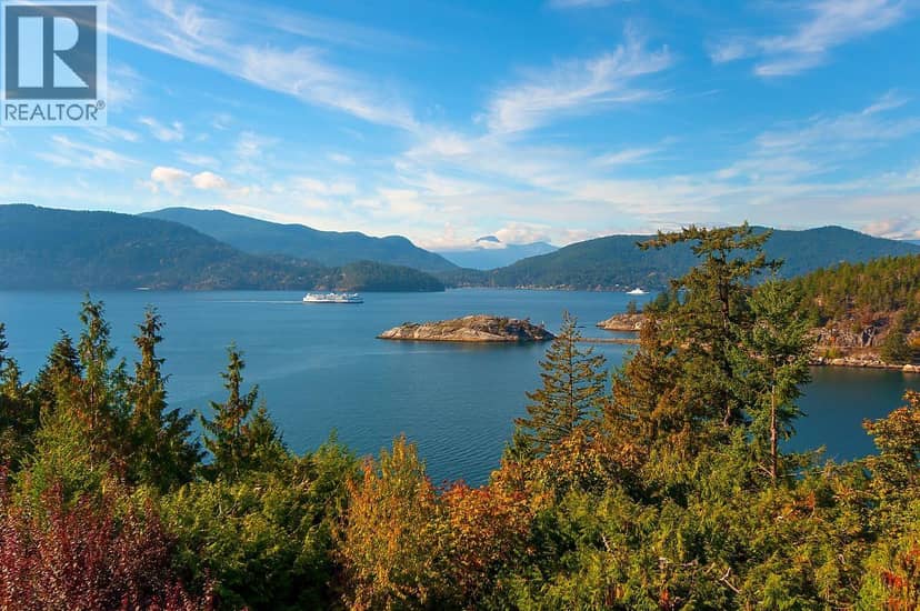 6175 NELSON AVENUE, West Vancouver