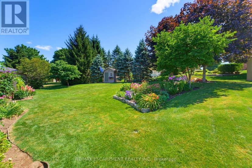 60 Donjon Boulevard — photo 28 of 36